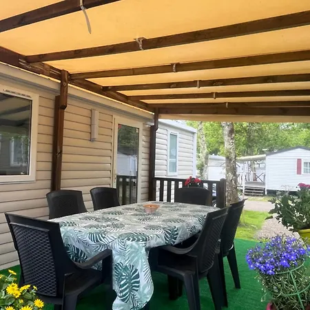 Kemping Mobilhome Sauvage *